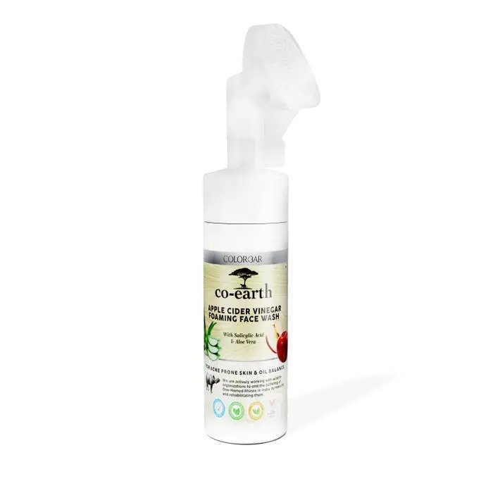 Colorbar Co-Earth Apple Cider Vinegar Foaming Face Wash