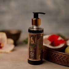 Happy Herbs Bhringraj Herb Enriched Hair Oil 